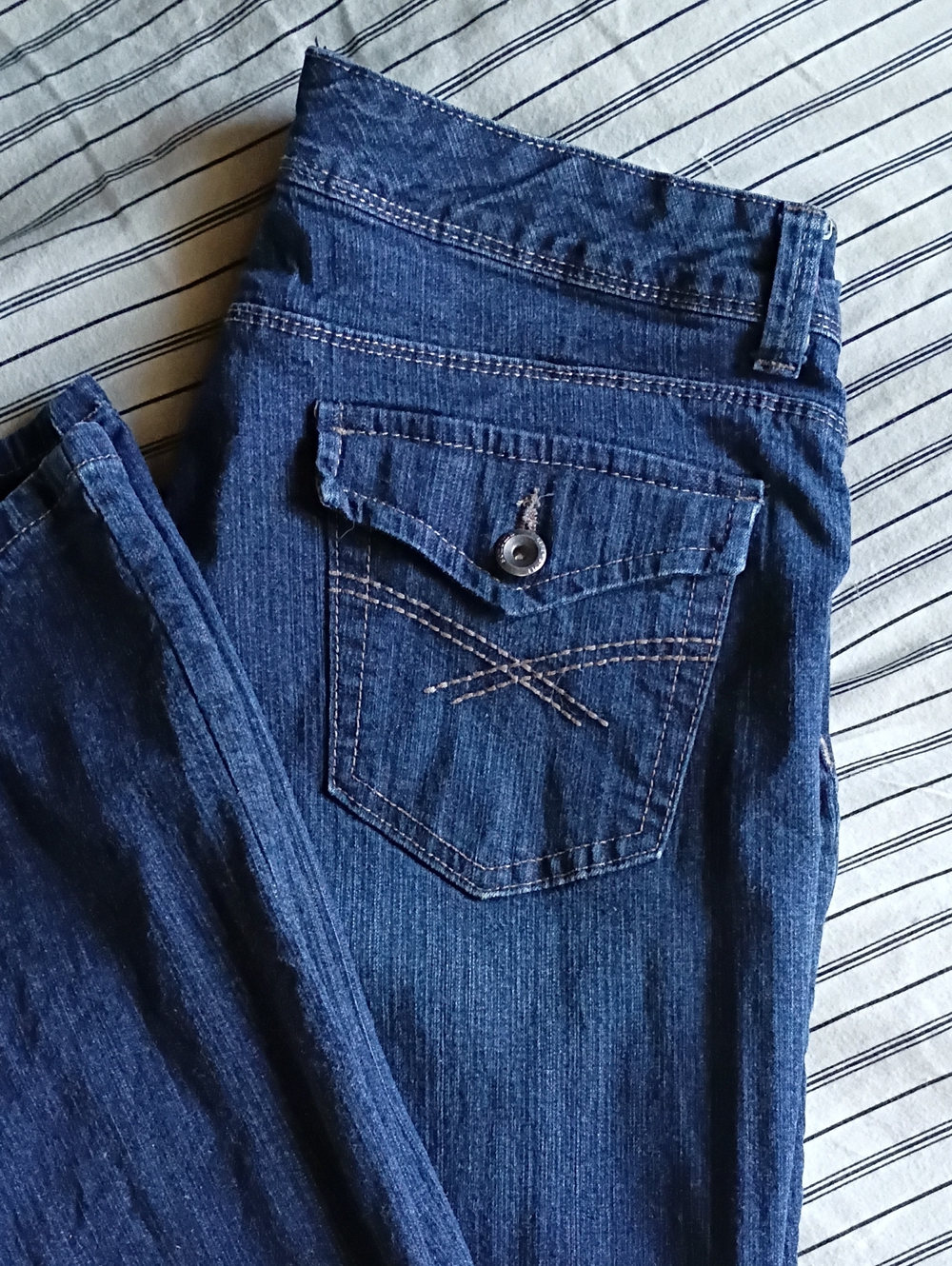 Sonoma Life & Style Women's Dark Blue Skinny Jeans with Flap Back Pocket Western
